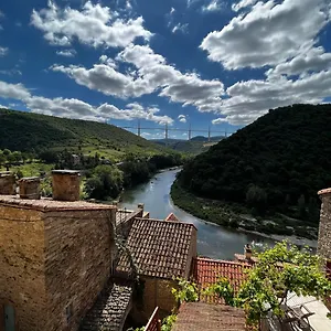 Bed and breakfast Les Roches Comprégnac